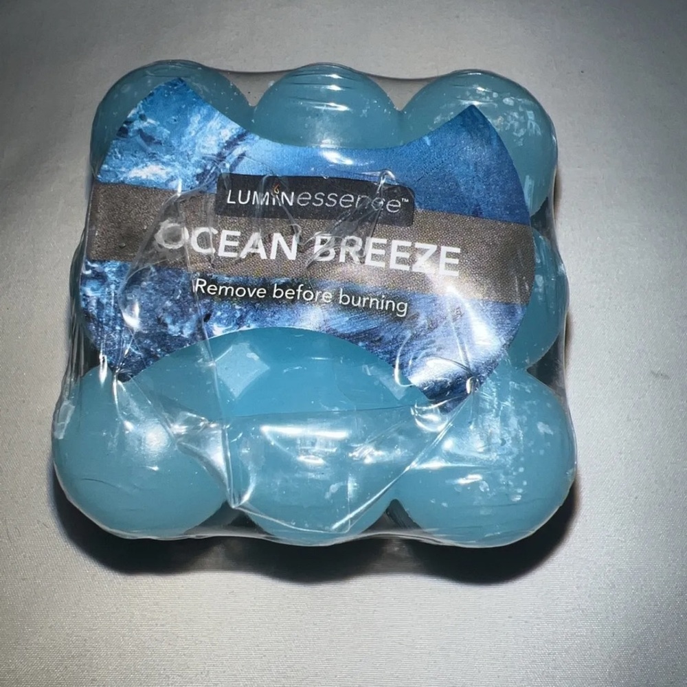 Ocean Breeze Scented Square Candle Single Wick